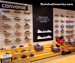 Stand Converse